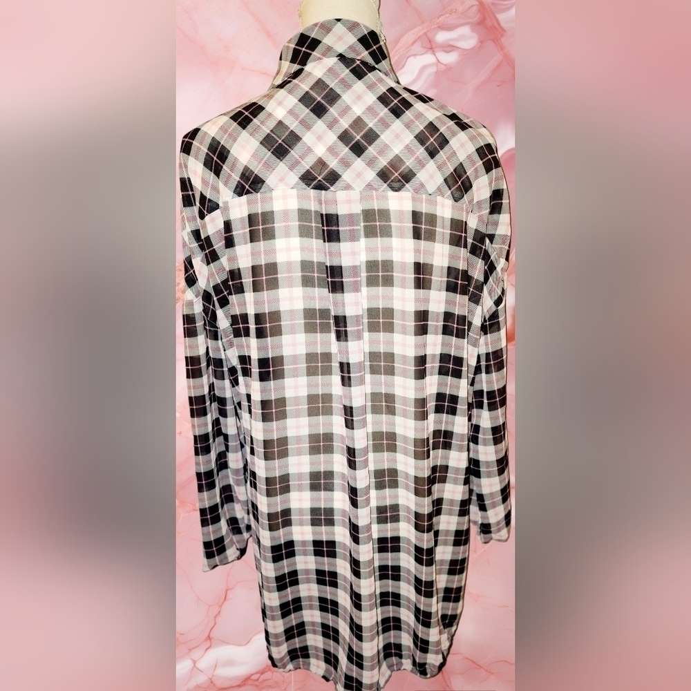 TORRID Shirt Kimono - Picture 3 of 5